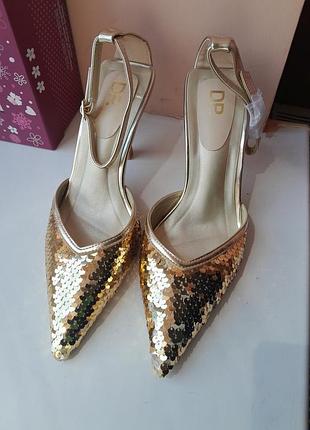 Туфли 39р золото