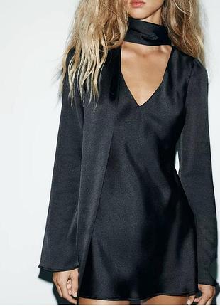 Платье из плотного двойного шелка