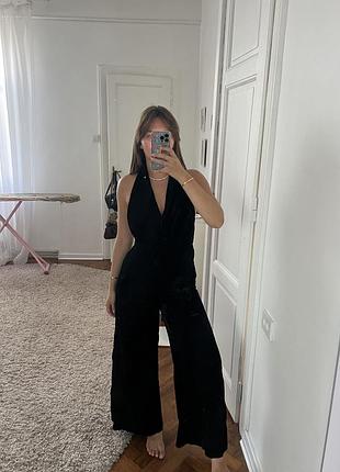 Велюровий комбінезон zara з відкритою спиною та штанами кльош