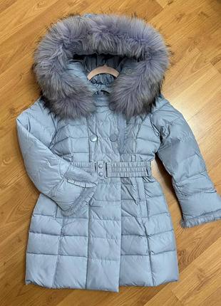 Пальто зимнее с натуральным мехом и норочкой