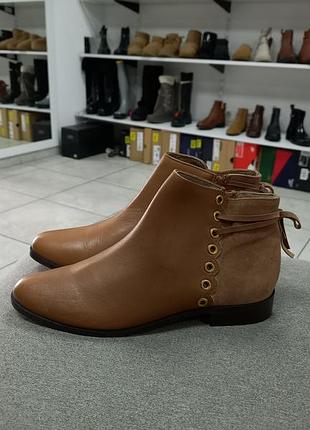 Черевики жіночі minelli