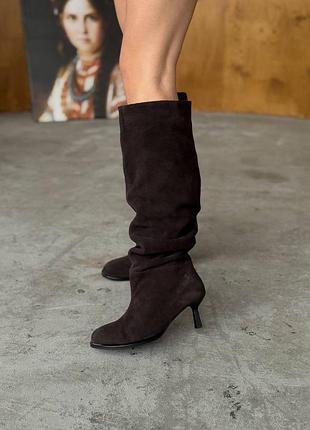 Коричневі чоботи з натуральної замші замшеві чобітки