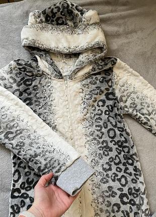 Жіноча піжама суцільна