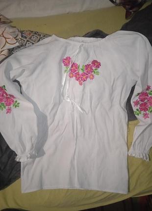 Вышиванка женская