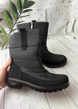 Зимние дутые сапоги