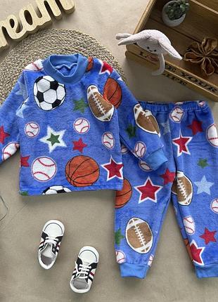 Пижама вельсофт голубая мячи