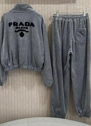 Велюровий сірий костюм з штанами жіночий