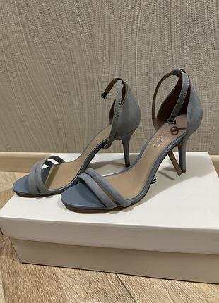 Босоніжки блакитний замш