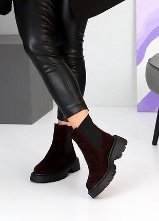 Черевики жіночі