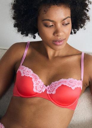 Бюст hunkemoller