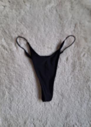Плавки-стринги