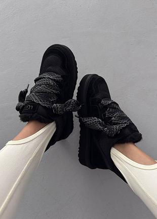 Кроссовки ugg