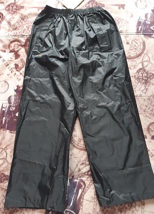 Брюки (плащевка на 9-10 лет)