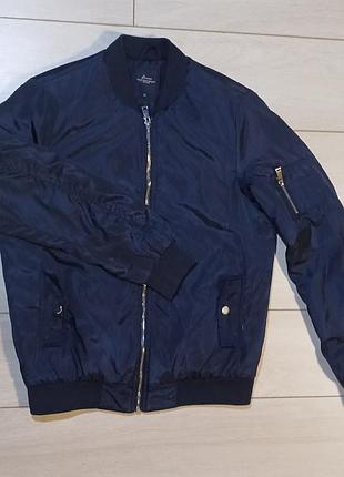 Осенний бомбер