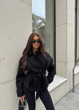 Жіноче пальто