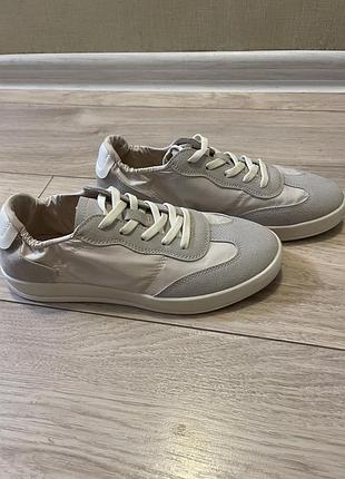 Кеди reserved, розмір 38,5, стан нових