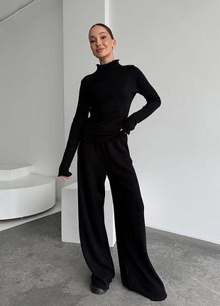 Женский костюм