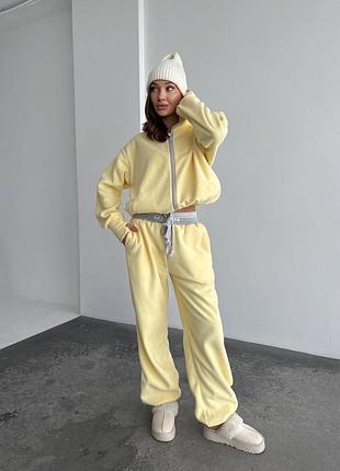 Теплый спортивный костюм