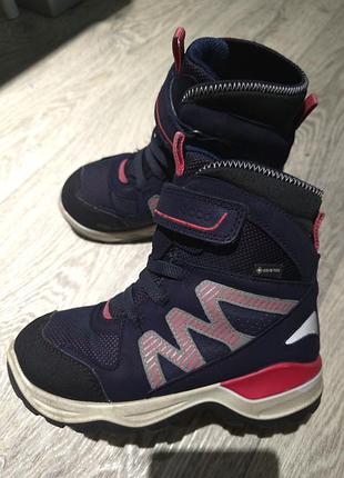 Продам зимние ессо р.31 стелька 20см - 20,5см.