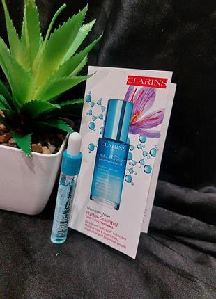 Clarins hydra-essentiel bi-sérum intensif anti-soif
двухфазная увлажняющая сыворотка для разглаживания морщин и укрепления кожного барьера, 3.5 мл;