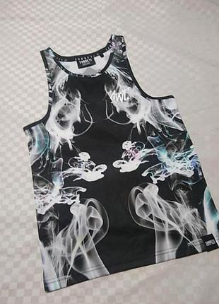 Спортивная майка на 8-9 лет