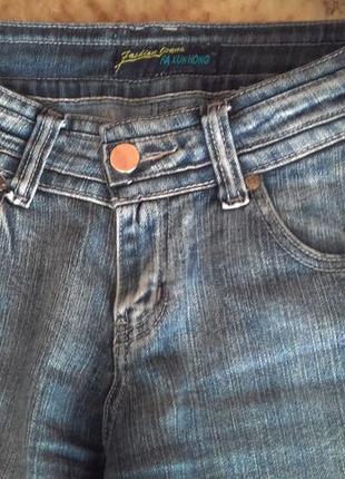 Крутые джинсовые бриджи с потёртостями от fashion jeans3 фото