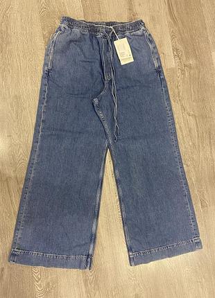 Джинси cos з органічної та переробленої бавовни