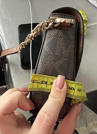 Сумочка кросбоди 10