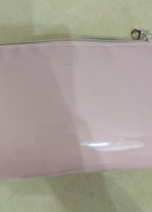 Salvatore ferragamo  косметичка