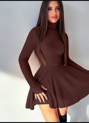 Женское платье