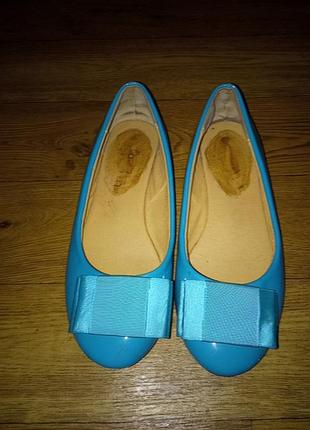 Балетки з бантом