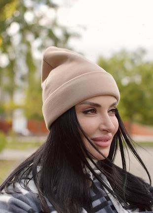 Шапка жіноча