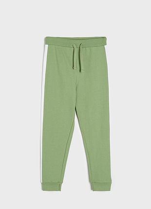 Штани джоггери sinsay на хлопчика / лампас / р.98 / 2-3 роки / 76678
