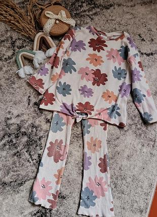 Костюмчик zara 4-5 р.