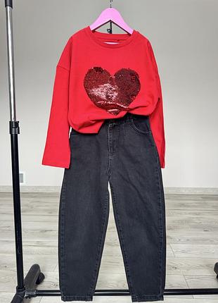 Червний лонг з серцем в паєтки