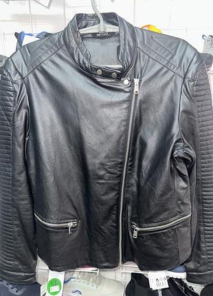 Косуха шкірзам , німеччина( розмір євро 40)