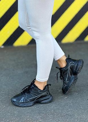 Кроссовки черные классистичные прессс кожа