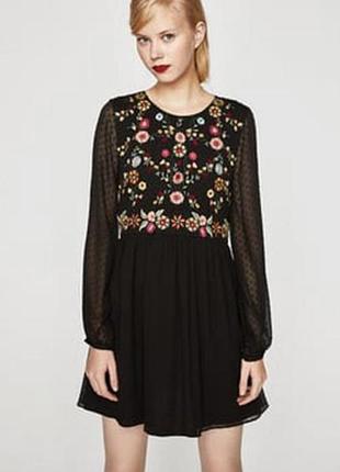 Трендовое платеь с вышивкой zara мини платье с длинным рукавом зара
