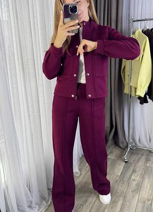 Теплый костюм с брюками на флисе