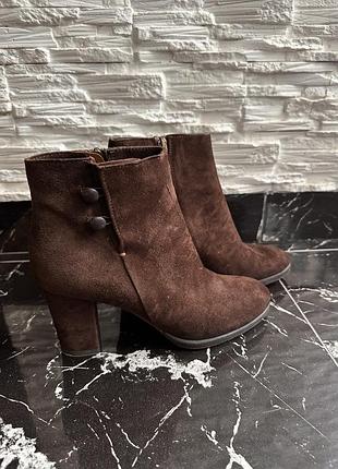 Черевики замш 37