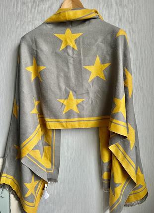 Дуже красивий шарф палантин брендовий теплий