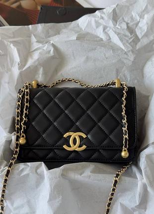 Шкіряна чорна класична жіноча сумка