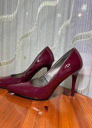 Туфли лаковые