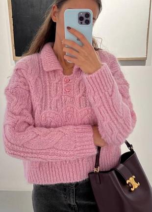 Рожевий светр celine