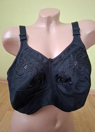 Бюстгальтер мягкий без косточки 100е