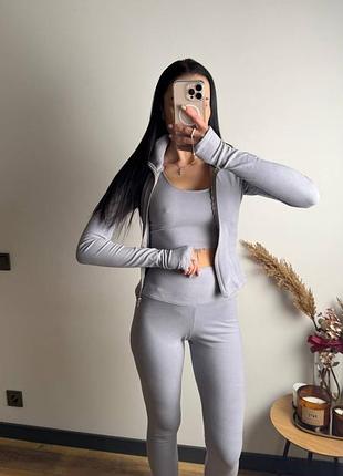 Женский теплый термокомплект тройка лонгслив на молнии топ леггинсы термобелье термокостюм серый на осень зиму комплект термобелья термо