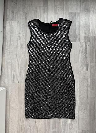 Коктейльна сукня в паєтках, нова з єтикеткою