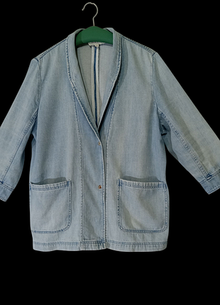 Джинсовий жакет для пишних форм.