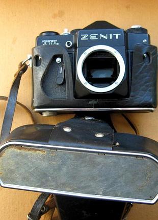 Фотоаппарат - Зенит - zenit ttl = без объектива - рабочий = период срср