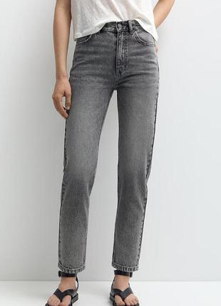 Серые джинсы regular eur 36 р.968 
pull &amp; bear высокая посадка регуляр прямые